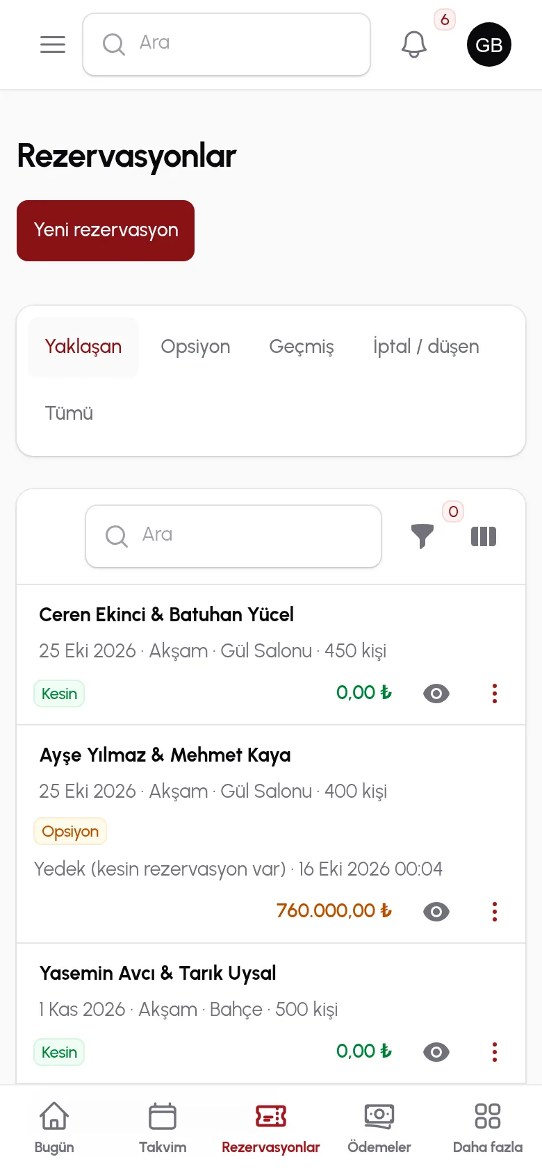 Rezervasyon kartı: menü, kişi sayısı, ekstralar ve ödeme durumu